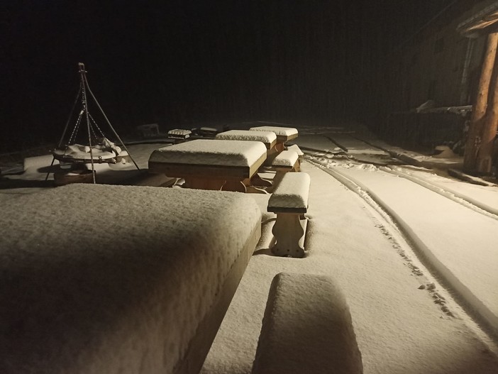 Foto notturne dal rifugio Allavena di Colle Melosa