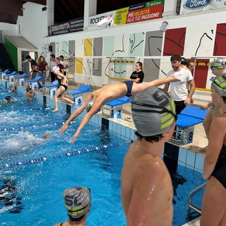 Nuoto: ottimi risultati degli Esordienti della 'Sanremo Like Swim' al termine di un intenso mese di novembre