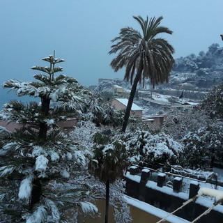 Maltempo: continua a nevicare in tutto l'entroterra, 30 cm a Pigna, San Romolo e Valle Impero (Foto)