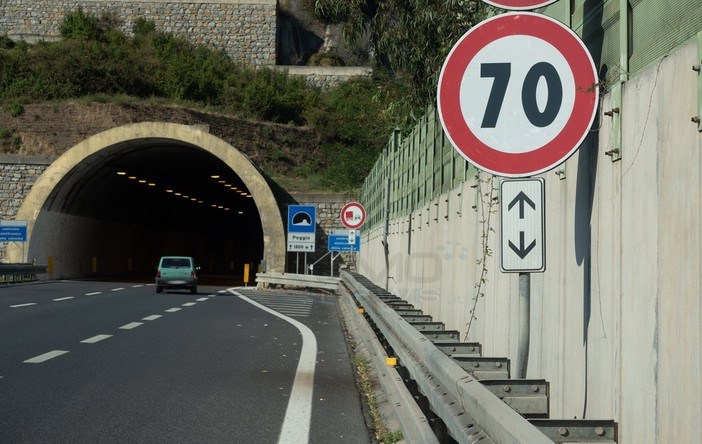 Sanremo: troppi incidenti negli ultimi mesi, la Provincia fa installare un autovelox fisso sull'Aurelia Bis