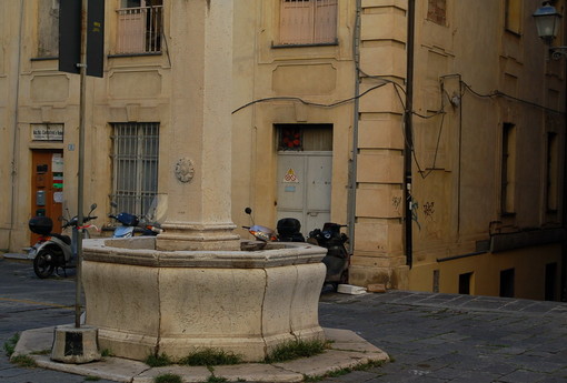 Sanremo: lettore protesta per la situazione di piazza Nota