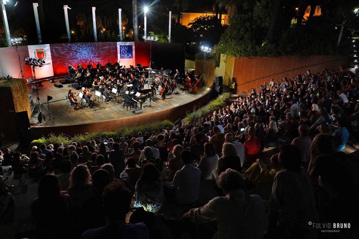 Un concerto dell'Orchestra Sinfonica all'auditorium 'Alfano'