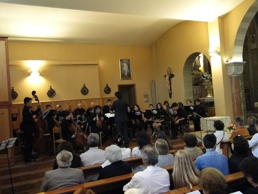 Bordighera: domani al Seminario Vescovile, concerto della 'OpenOrchestra' diretta dal M° Marco Regezza