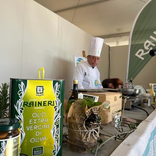 Festivalcontrario: Castagne di Garessio e Olio Raineri protagonisti allo show cooking di Renato Grasso