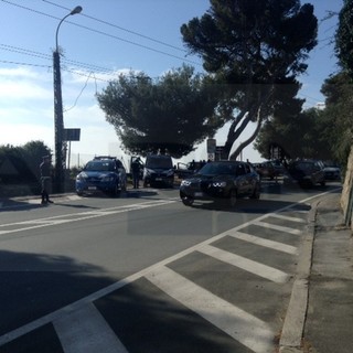 Doppio posto di controllo della Questura ieri pomeriggio a Santo Stefano al Mare ed Imperia Porto Maurizio