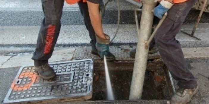 Bordighera: questa settimana due giorni dedicati alla pulizia dei tombini sulla via Romana