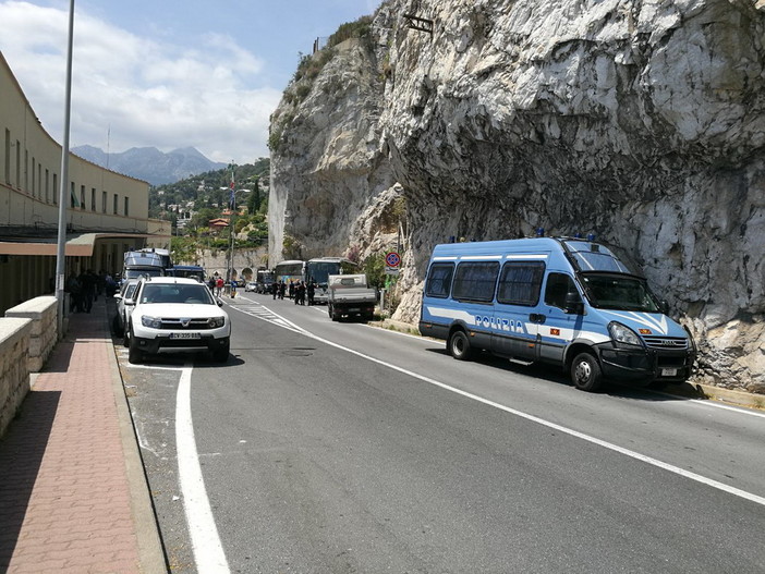 Ventimiglia: dopo i respingimenti della scorsa settimana cala l'attività a Ponte San Luigi, venerdì prossimo inaugurazione dei nuovi uffici