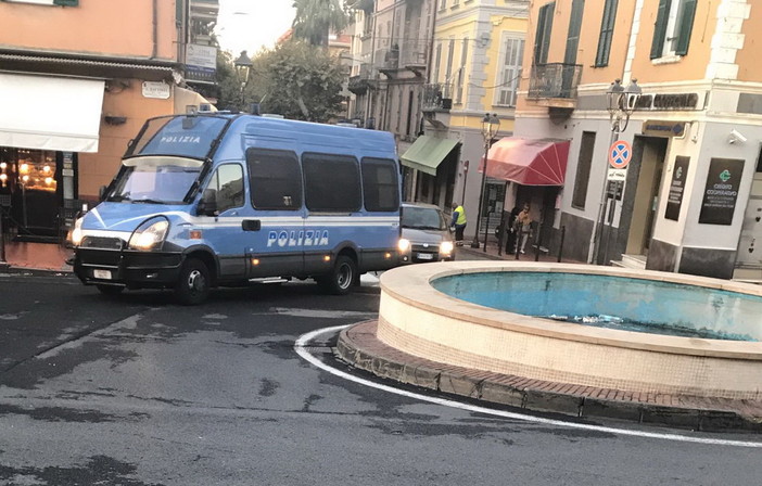 Ventimiglia: proseguono serrati i controlli delle forze dell'ordine sugli immigrati clandestini (Foto)