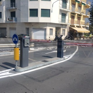 Sanremo: postazioni per il pagamento del parcheggio bloccate, la forte critica di una cittadina