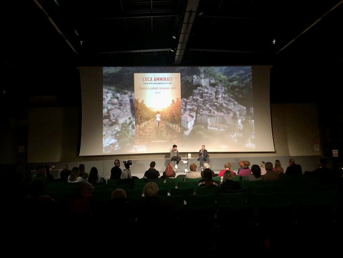 Le immagini della presentazione al Teatro Ariston