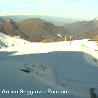 L'inverno è alle porte: aprono i primi impianti sciistici sulle montagne francesi, in Italia c'è attesa