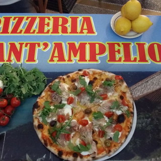 Alla Sant'Ampelio prosegue la proposta della pizza “La Chiesetta” che ha partecipato al Campionato del Mondo nel 2017