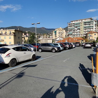 Sanremo: da domani torna a pagamento il parcheggio dell'ospedale, si eviteranno i 'furbetti'