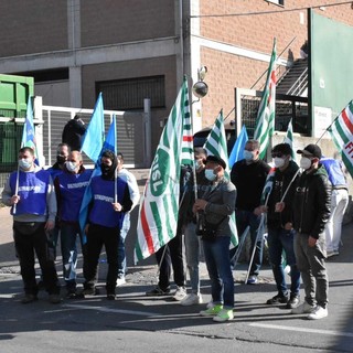 Sanremo, sciopero dei lavoratori del trasporto bibite, la Uiltrasporti al loro fianco: &quot;Non si può accogliere nessun compromesso&quot;