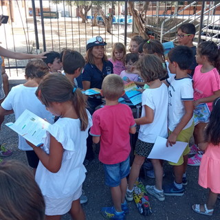 Diano Marina: giornata di educazione stradale della Polizia Municipale a Villa Scarsella (Foto)