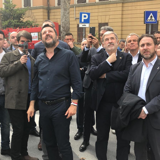 Il presidente del Consiglio regionale Alessandro Piana incontra gli sfollati in seguito al crollo del ponte Morandi