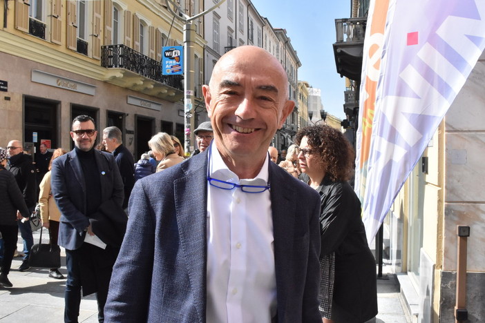 Domani il 'Sanremo Pride': lettera del candidato a sindaco Alessandro Mager a 'Mia Arcigay'