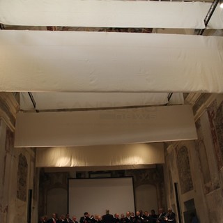 I nuovi pannelli all'interno della ex chiesa di Santa Brigida