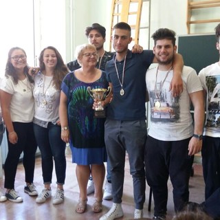 Sanremo: per i tornei di pallavolo e badminton,premiati ieri gli studenti del Liceo Amoretti