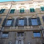 Palazzo Borea d’Olmo, piano nobile in vendita. Un lettore: &quot;Sarebbe meglio pensare al degrado cittadino&quot;