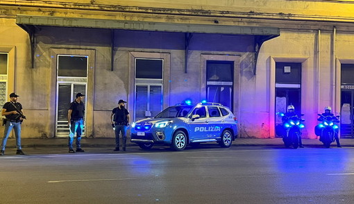 Sanremo: continua l’operazione 'Alto Impatto', cinquecento persone identificate in tre giorni, controlli a tre bar (Foto)