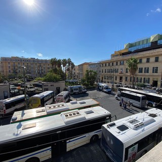 Ore 14: rientrato lo sciopero della Riviera Trasporti, rassicurazioni ai dipendenti per gli stipendi