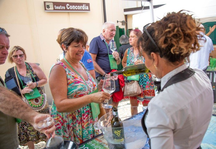 Diano Castello: dopo quello di Sting, anche il vino di Zucchero al Premio Vermentino