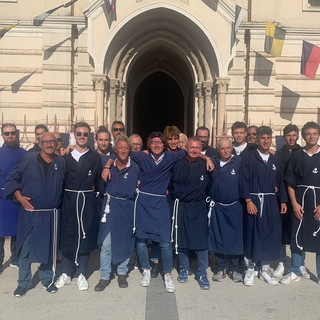 Imperia: processione tradizionale di Sant'Antonio da Padova alla Marina di Porto Maurizio (Foto)