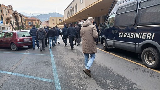 Ventimiglia: ennesimo maxi servizio di controllo delle forze dell'ordine, al setaccio il centro della città