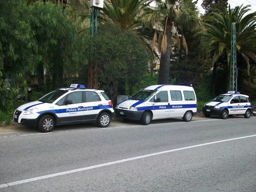 Bordighera: occupazione abusiva del suolo pubblico, multato il titolare di un bar del centro