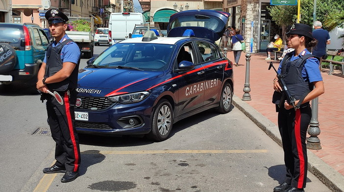 Bordighera: moldavo accoltellato il 10 luglio scorso in centro, i Carabinieri arrestano il colpevole