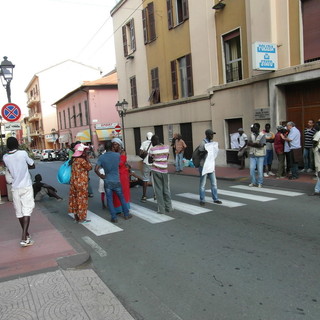 Lega Nord di Ventimiglia: &quot;Si cancellino le scritte offensive contro la Polizia!&quot;