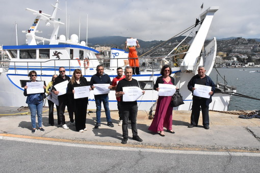 Anche nei porti della nostra provincia la protesta dei pescatori a strascico &quot;A rischio l'affondamento del settore!&quot; (Video)