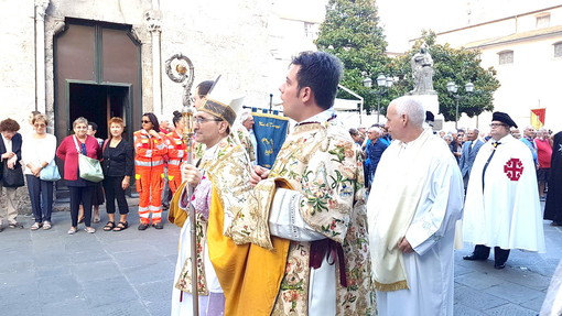 Albenga: celebrata questo pomeriggio la prima Messa da Vescovo non coadiutore di Mons. Borghetti (Foto e Video)