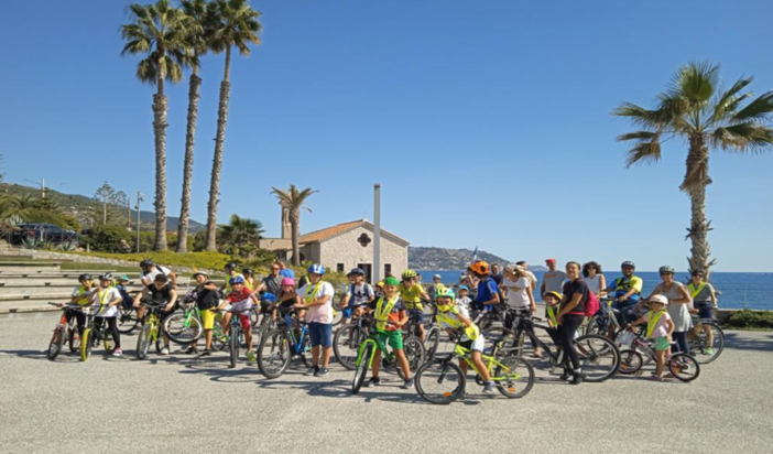 Ventimiglia: l'anno dell'istituto “Biancheri” inizia con una pedalata sulla pista ciclabile