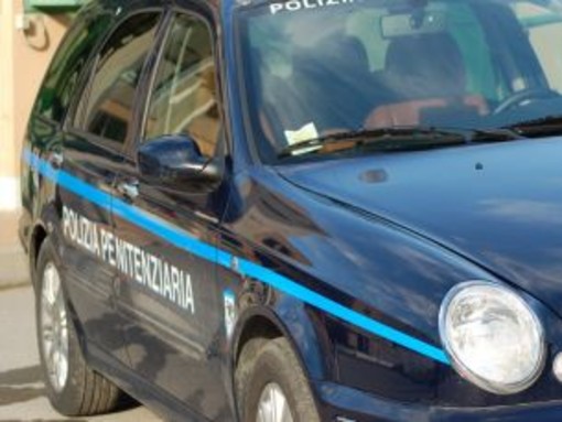 Sanremo: agente penitenziario ferma due 'pirati della strada', il compiacimento della Uil