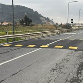 Nuovi passaggi pedonali rialzati a Camporosso, Gibelli: &quot;Per costringere i veicoli a rallentare&quot; (Foto)