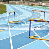 Sanremo: pista di atletica danneggiata e piena di 'bubboni', preoccupazione tra le società sportive (Foto)