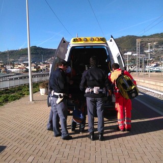 L'intervento della Polfer e del 118 in stazione