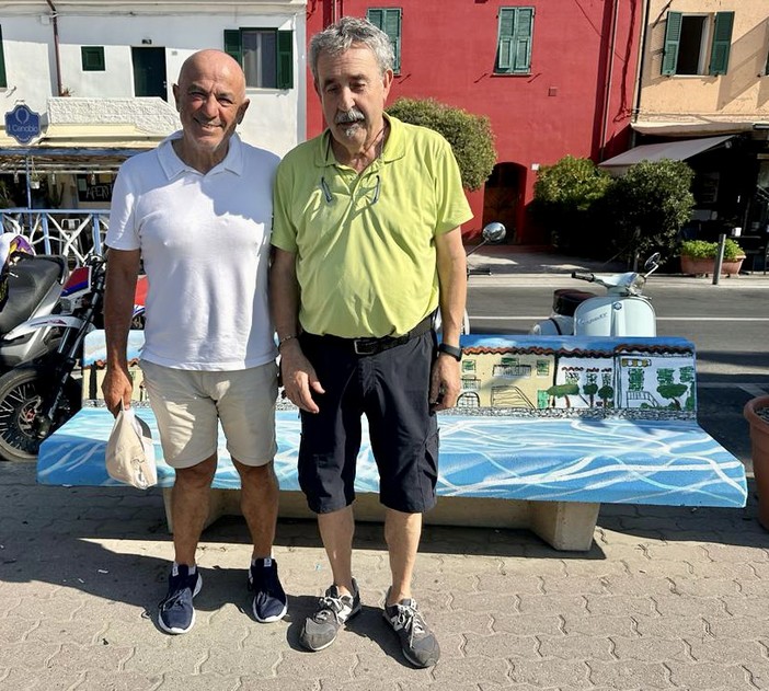 Santo Stefano al Mare: Pallini: “Grazie al progetto delle panchine dipinte valorizzate le eccellenze del borgo&quot;