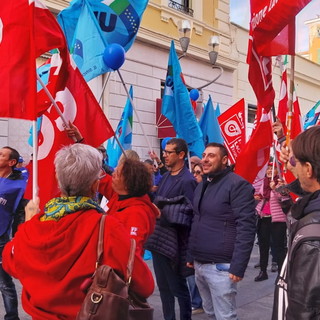 Il segretario provinciale del Partito Democratico di Imperia, Cristian Quesada, presente alla sciopero generale proclamato da Cgil e Uil