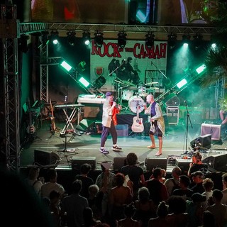 Sanremo: con la 'Serata in famiglia' è scattata ieri nella Pigna la 25a edizione di 'Rock in the Casbah' (Foto)