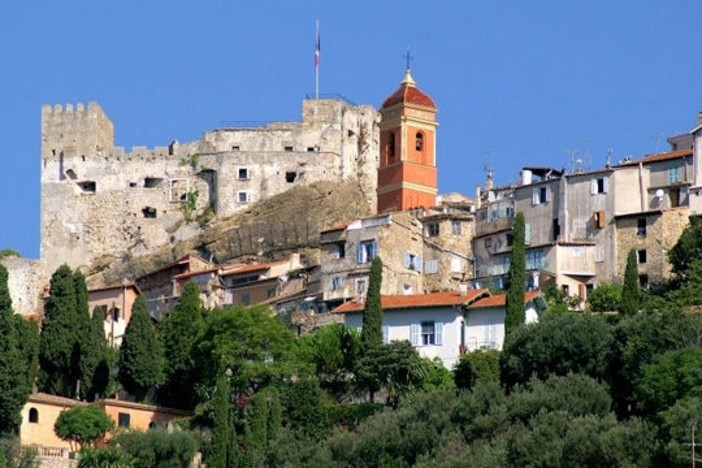 Domenica escursione da Roquebrune Vieux Village al Mont Gros: anello con vista su Montecarlo e Cap Martin