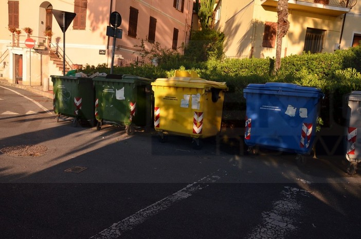 Bordighera, raccolta differenziata: la città supera la prova delle festività natalizie, Pallanca “Abbiamo adottato alcuni miglioramenti significativi”