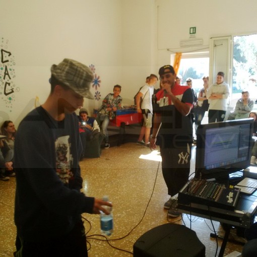 Taggia: le foto della prima 'Rap Battle' tra centri aggregativi di venerdì al centro 'Levà'