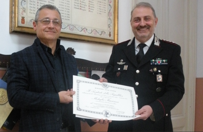 Al luogotenente Roberto Puddu la Medaglia Mauriziana al merito di dieci lustri di carriera militare