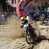 Prima tappa del campionato ligure di enduro, il vallecrosino Riccardo Mazzulla vince la classe Senior due tempi (Foto)