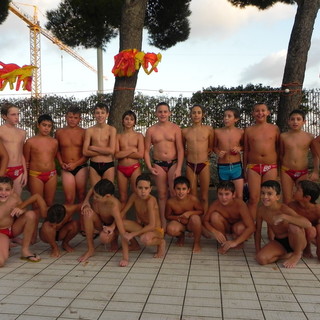 Pallanuoto: Esordiendi B, RN Imperia sconfitto dall'Aragno 20-8