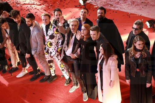 Sanremo 2016: l'articolo del nostro giornale sul red carpet, condiviso dai Bluvertigo, su tutti i social