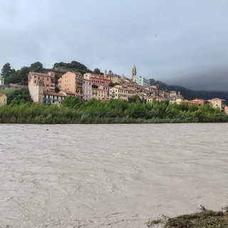 Maltempo in arrivo: dalle 18 il Sud della Francia è in 'allerta rossa': il Roya si alza di un metro, chiusa la ferrovia Ventimiglia-Cuneo